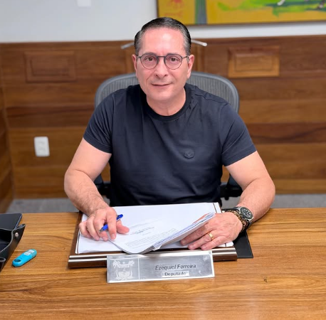 ARTICULAÇÃO PESADA: EZEQUIEL MIRA O REPUBLICANOS PARA MONTAR A NOMINATA DAS ELEIÇÕES 2026