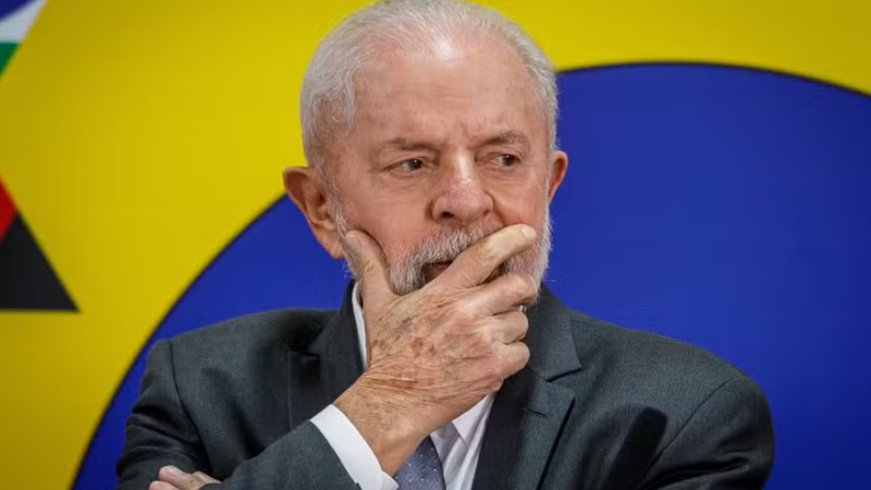 O CERCO SE FECHA: COMO O “ESCÂNDALO DO BANCO MASTER” CHEGOU AO GABINETE DE LULA E QUAIS AS CONSEQUÊNCIAS