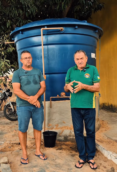 INDÚSTRIA DA SECA? SÃO JOÃO DO SABUGI SEGUE OS PASSOS DE SERRA NEGRA E INSTALA CHAFARIZES DIANTE DO COLAPSO NO ABASTECIMENTO