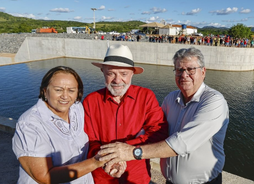CADÊ AS ÁGUAS DO SÃO FRANCISCO? O PALANQUE DO PT SECOU E O RIO GRANDE DO NORTE CONTINUA NA SEDE