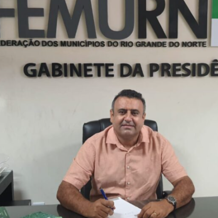 A QUEDA DE BRAÇO CONTINUA: BABÁ PEREIRA REAGE AO VETO QUE “CONFISCA” O DINHEIRO DAS PREFEITURAS