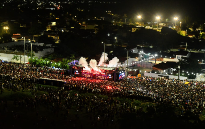 REDINHA EM ALTA: AVENIDA DA ALEGRIA SE CONSAGRA COMO O NOVO CORAÇÃO DOS GRANDES EVENTOS DE NATAL