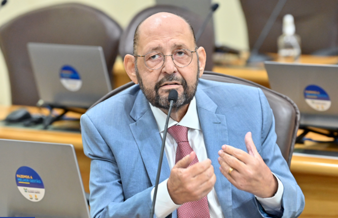 O SUMIÇO DOS CONSIGNADOS: GUSTAVO CARVALHO COBRA CADU XAVIER POR “PRAZO FURADO”